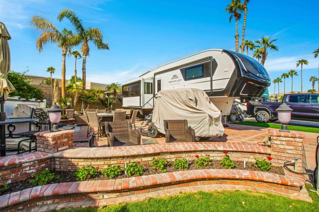 MLS #219135706PS image #1