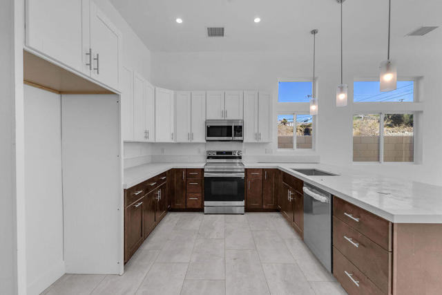 MLS #219135714DA image #8