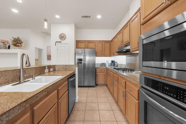 MLS #219135715DA image #18