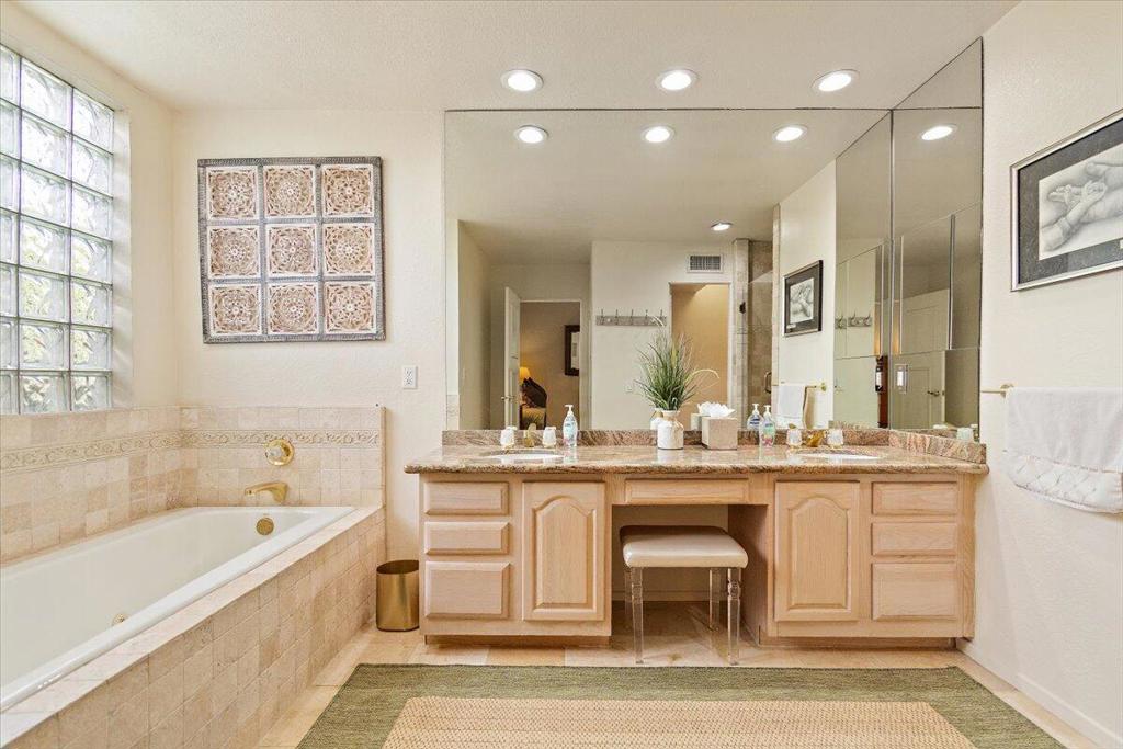 MLS #219135724DA image #32