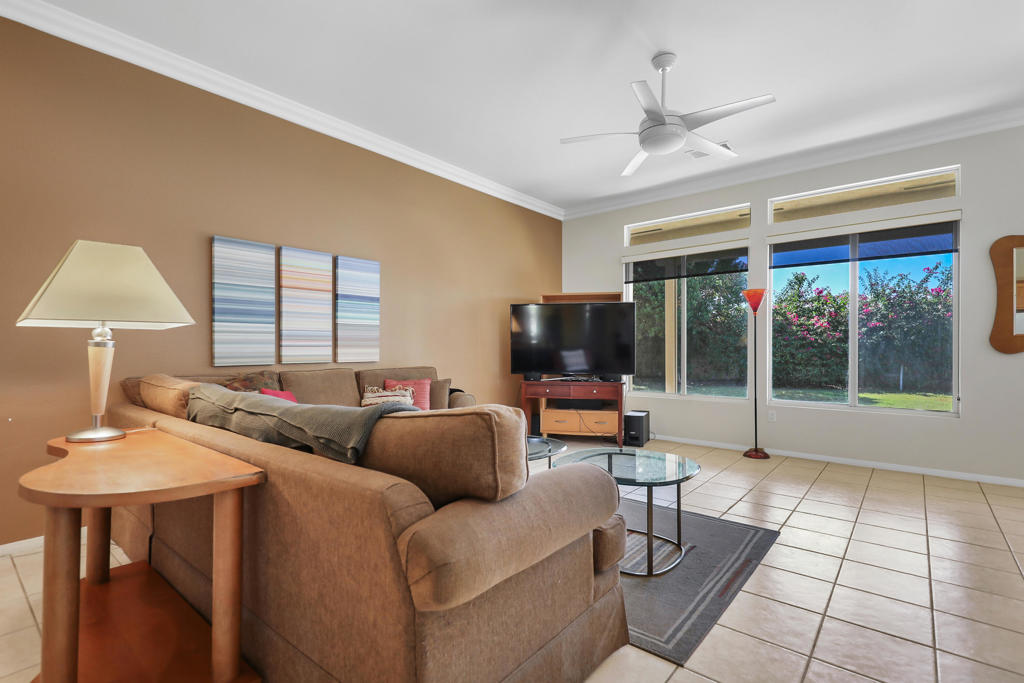 MLS #219135728DA image #9