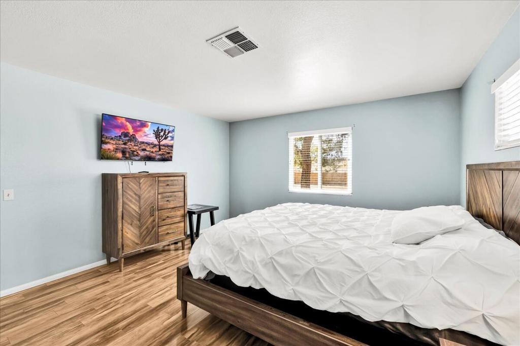 MLS #219135730DA image #18