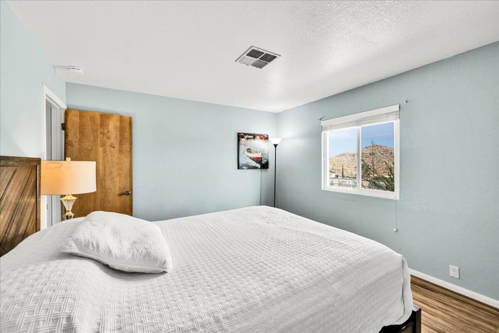 MLS #219135730DA image #23