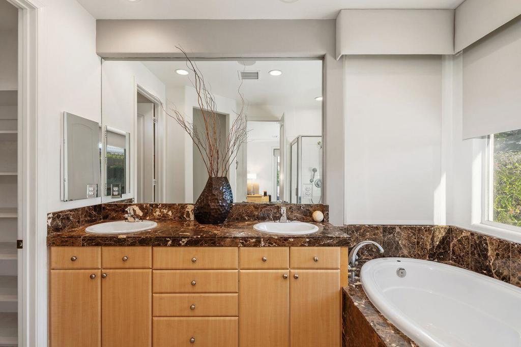 MLS #219135732DA image #27