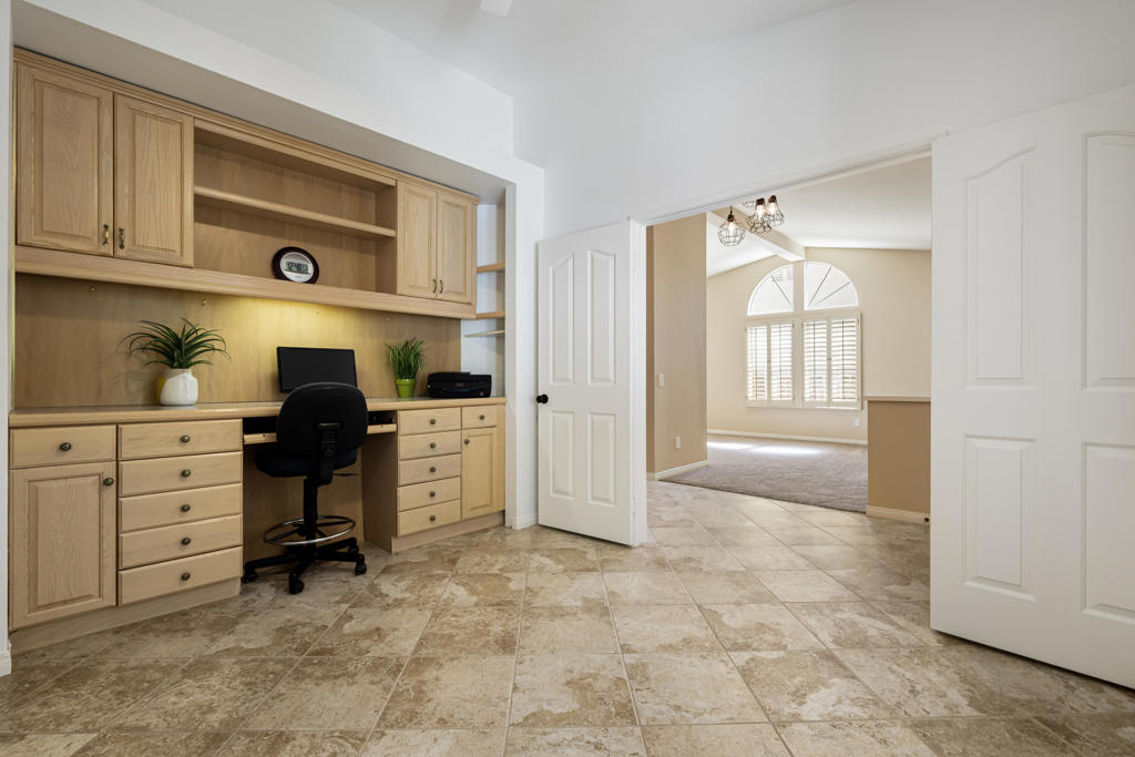 MLS #219135742DA image #12