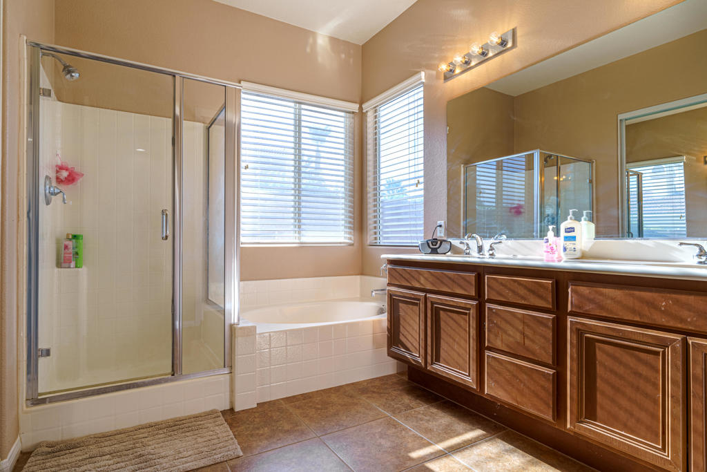 MLS #219135744DA image #12