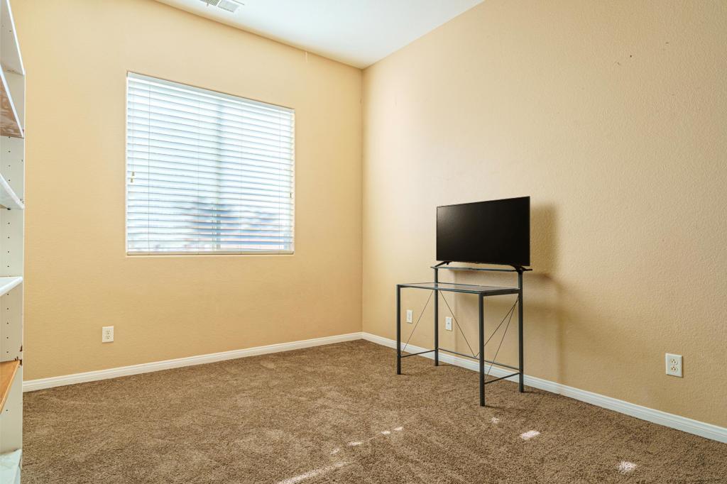 MLS #219135744DA image #18