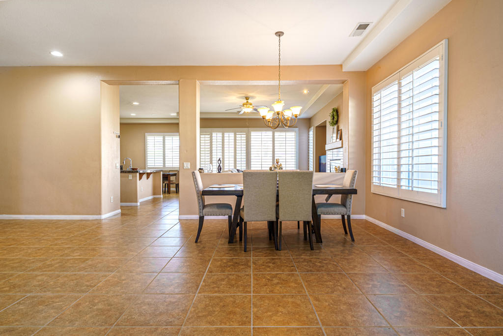 MLS #219135744DA image #5