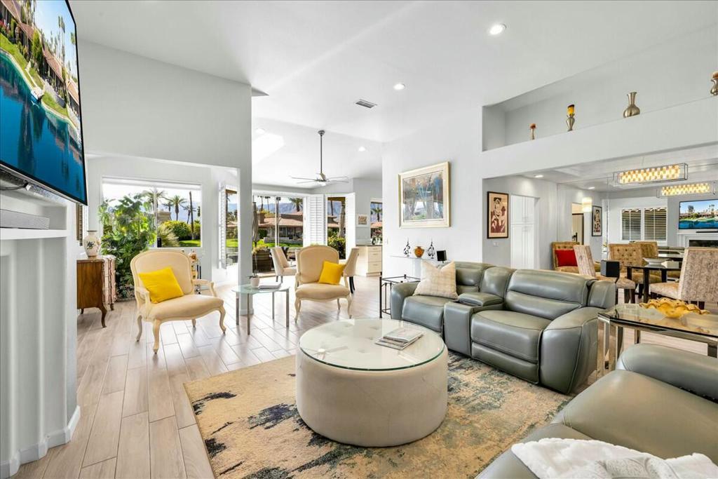 MLS #219135748PS image #2