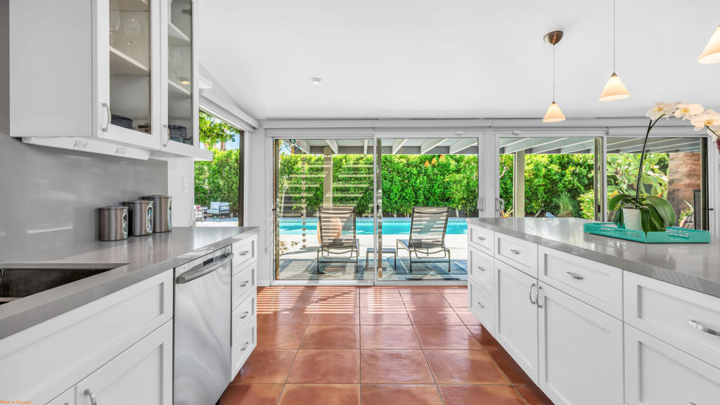 MLS #219135751DA image #12