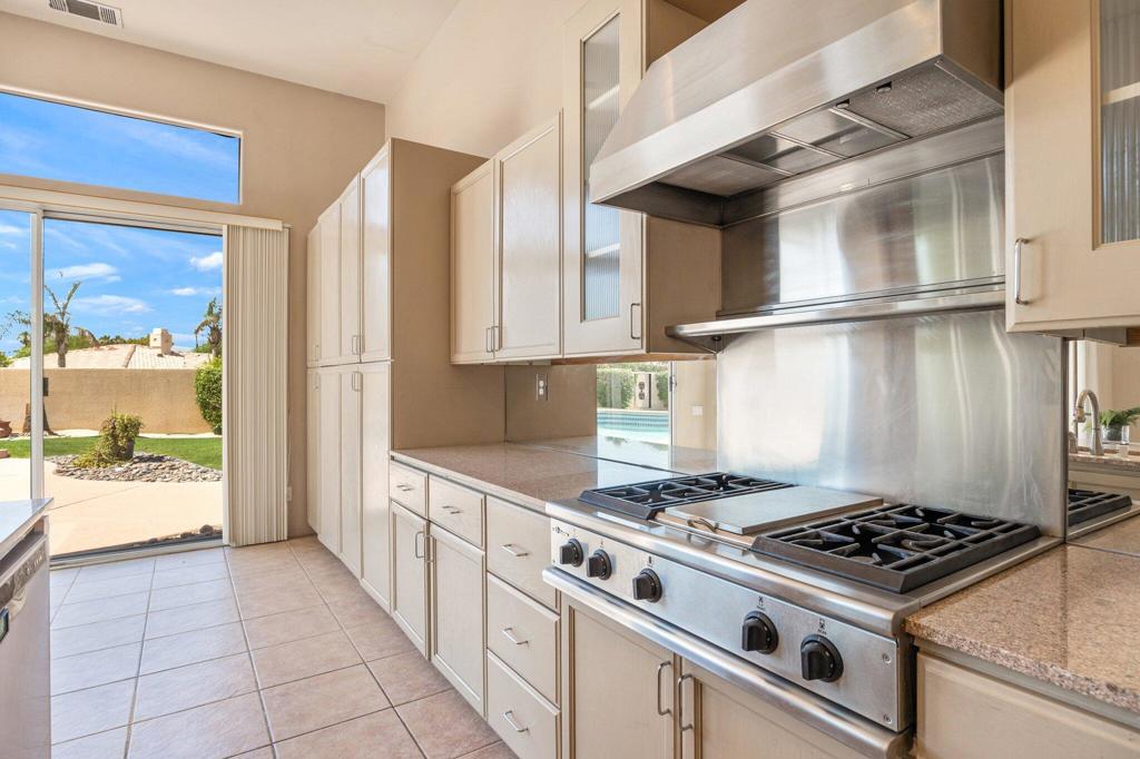 MLS #219135752DA image #19