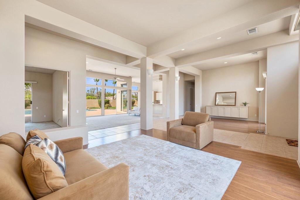 MLS #219135752DA image #8