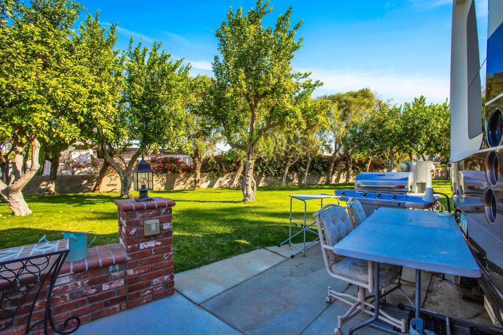 MLS #219135761PS image #2