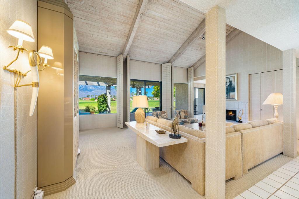 MLS #219135808DA image #8