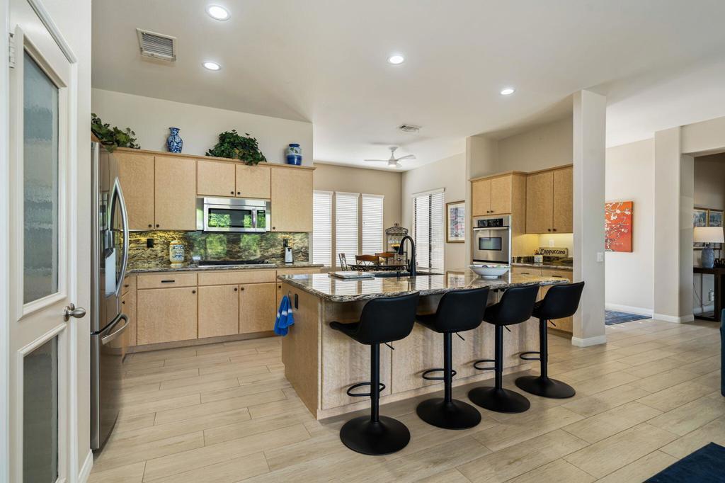 MLS #219135809DA image #5