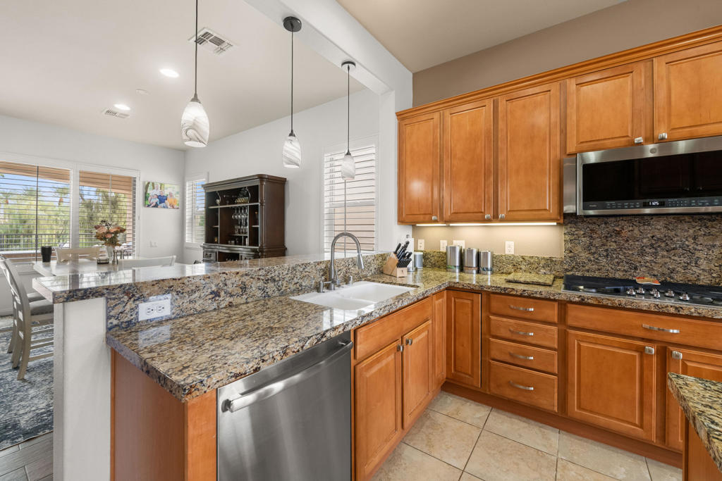 MLS #219135810DA image #14