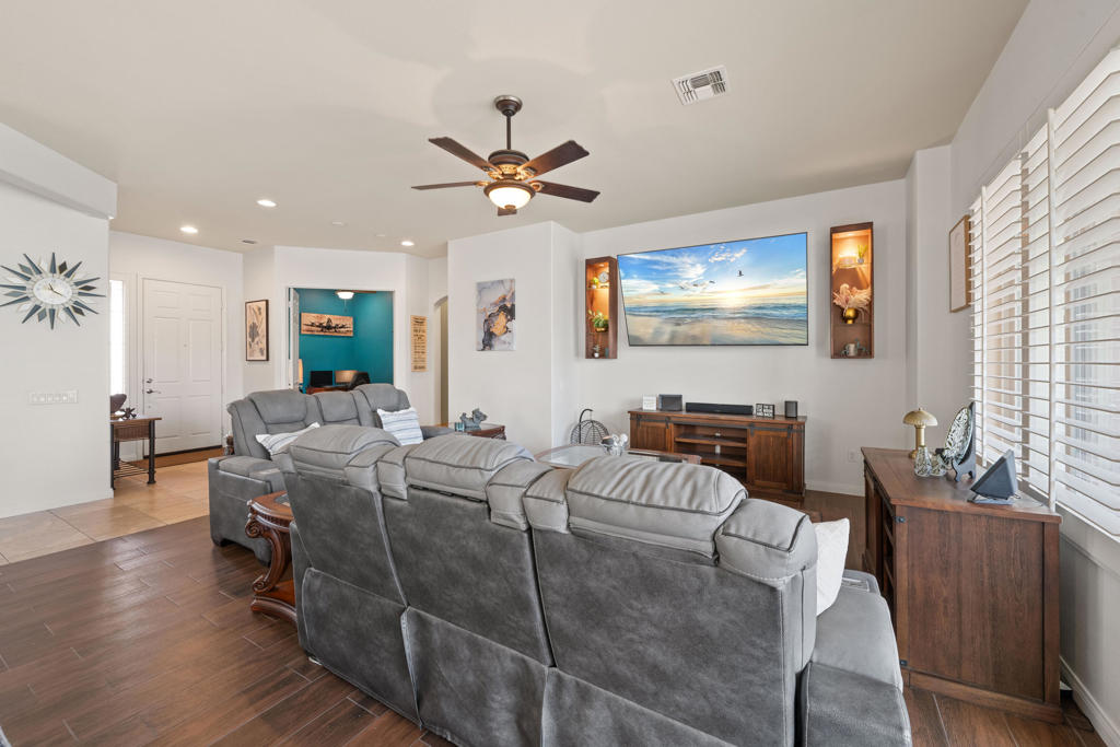 MLS #219135810DA image #7