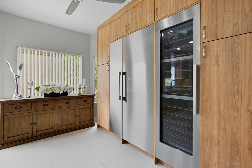 MLS #219135817DA image #17