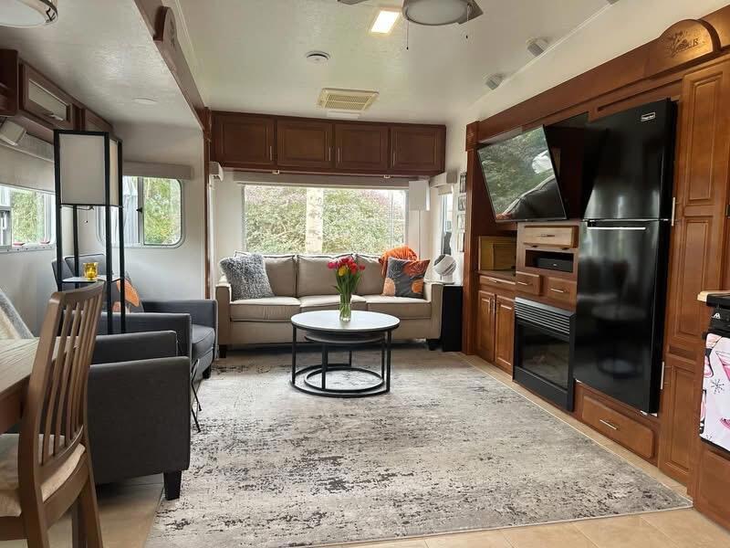 MLS #219135823DA image #12