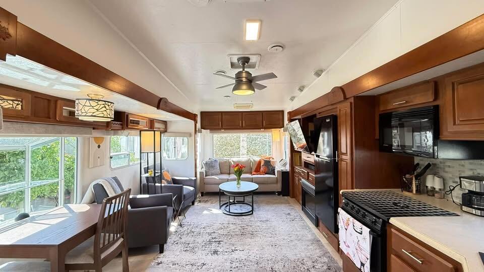 MLS #219135823DA image #15