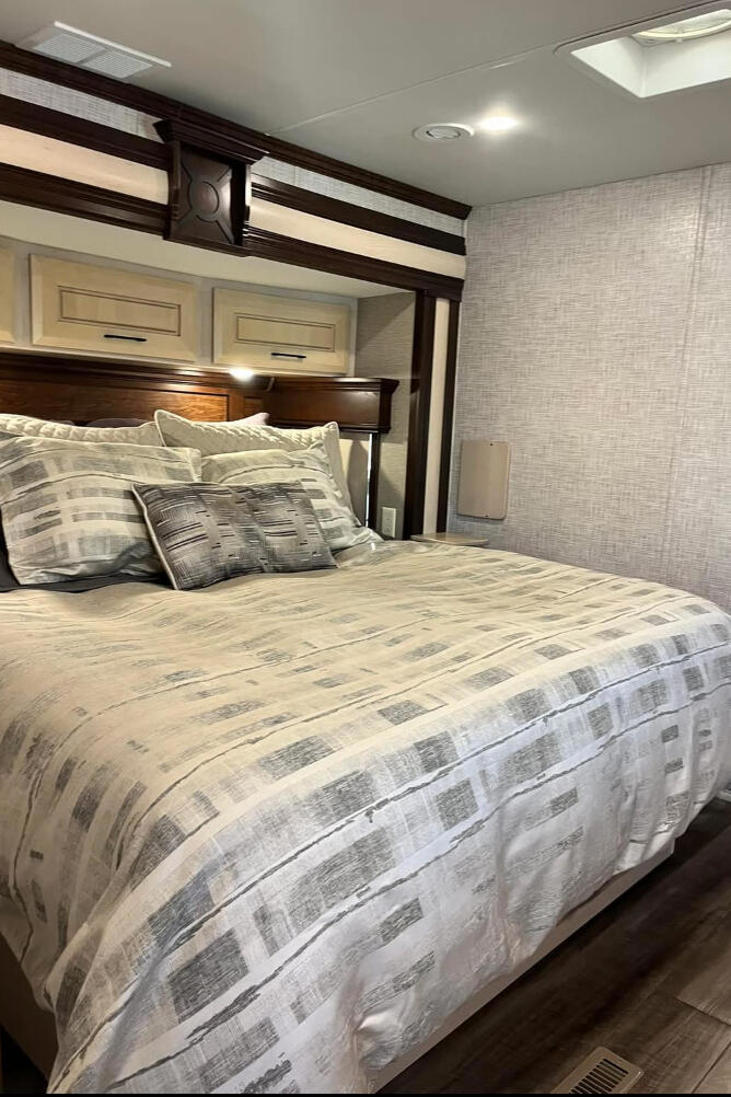 MLS #219135831DA image #11