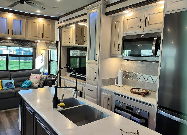 MLS #219135831DA image #6