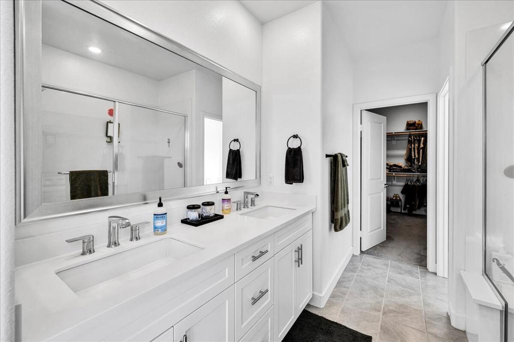 MLS #219135840PS image #15