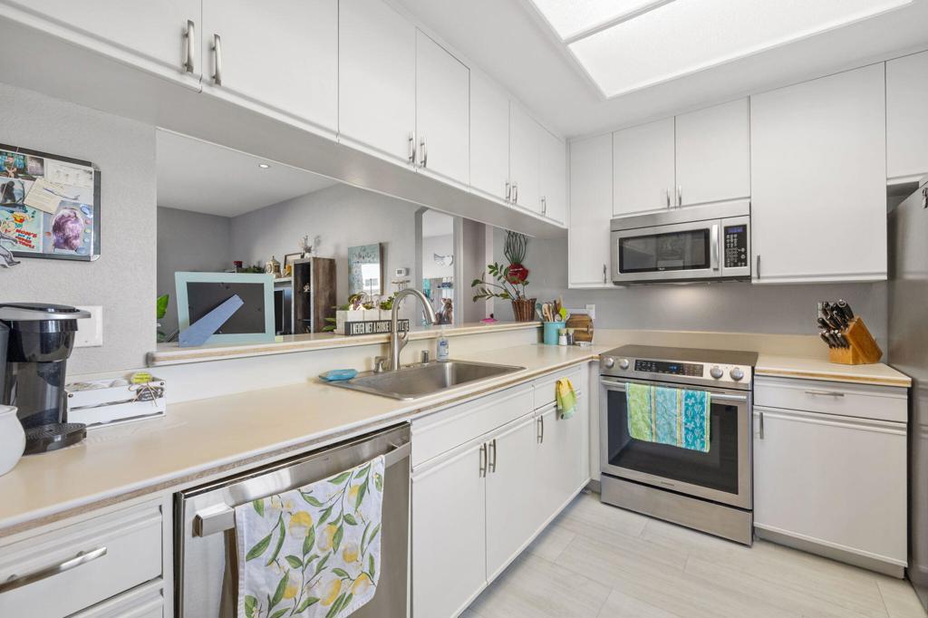 MLS #219135842DA image #6