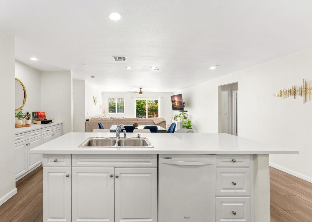 MLS #219135843DA image #10