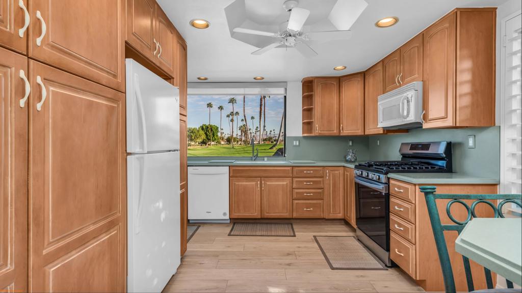 MLS #219135856DA image #7