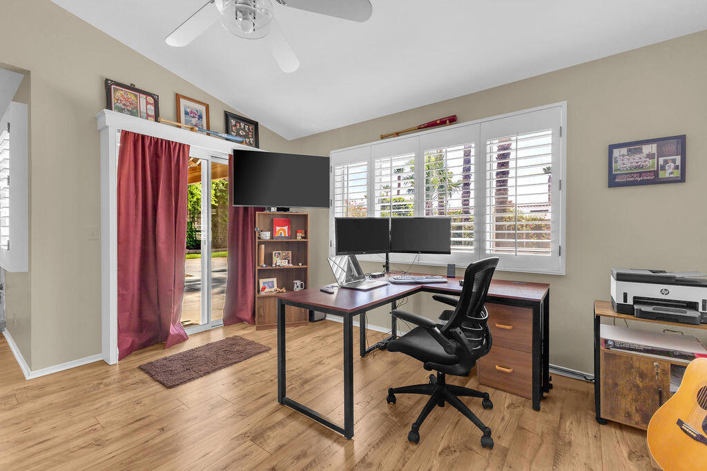 MLS #219135861DA image #10