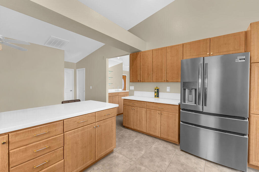 MLS #219135861DA image #16