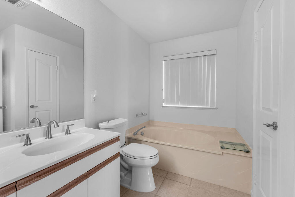 MLS #219135861DA image #27