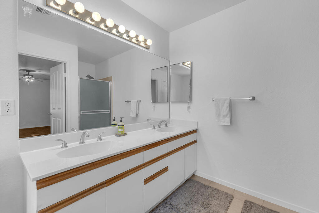 MLS #219135861DA image #32