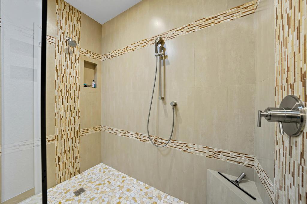 MLS #219135864DA image #31