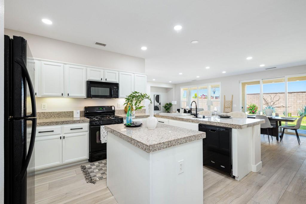 MLS #219135872DA image #10