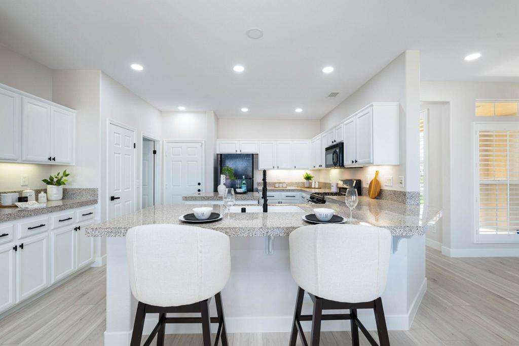 MLS #219135872DA image #12