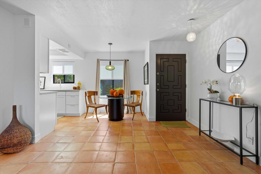 MLS #219135885DA image #7