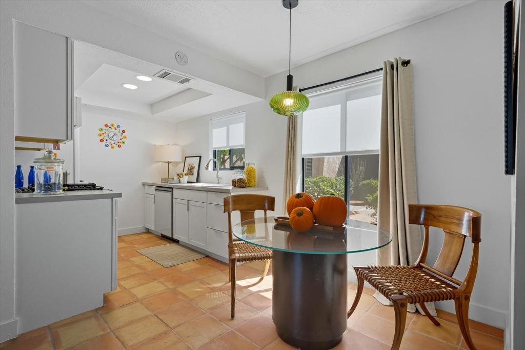 MLS #219135885DA image #8