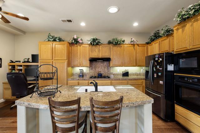 MLS #219135903DA image #12