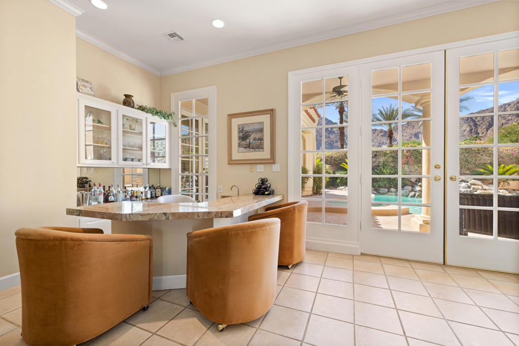 MLS #219135909DA image #29