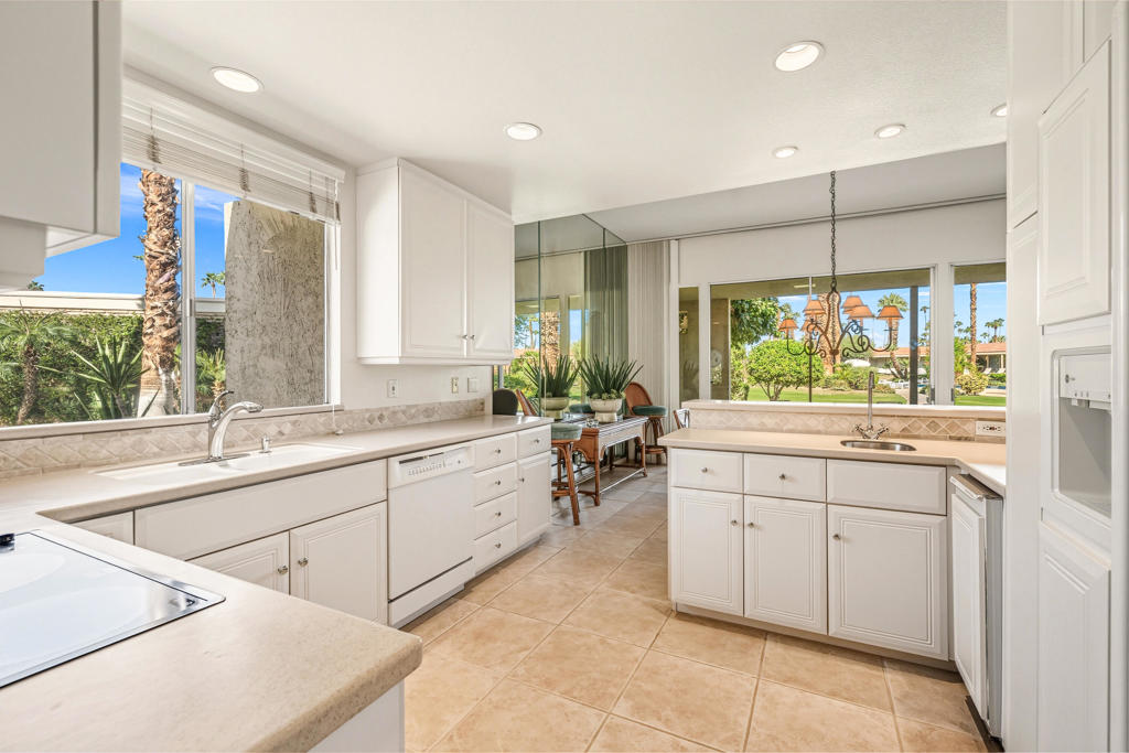 MLS #219135910DA image #22