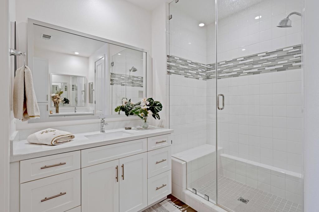 MLS #219135921DA image #14