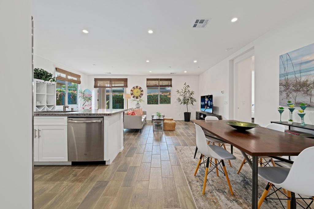 MLS #219135921DA image #3