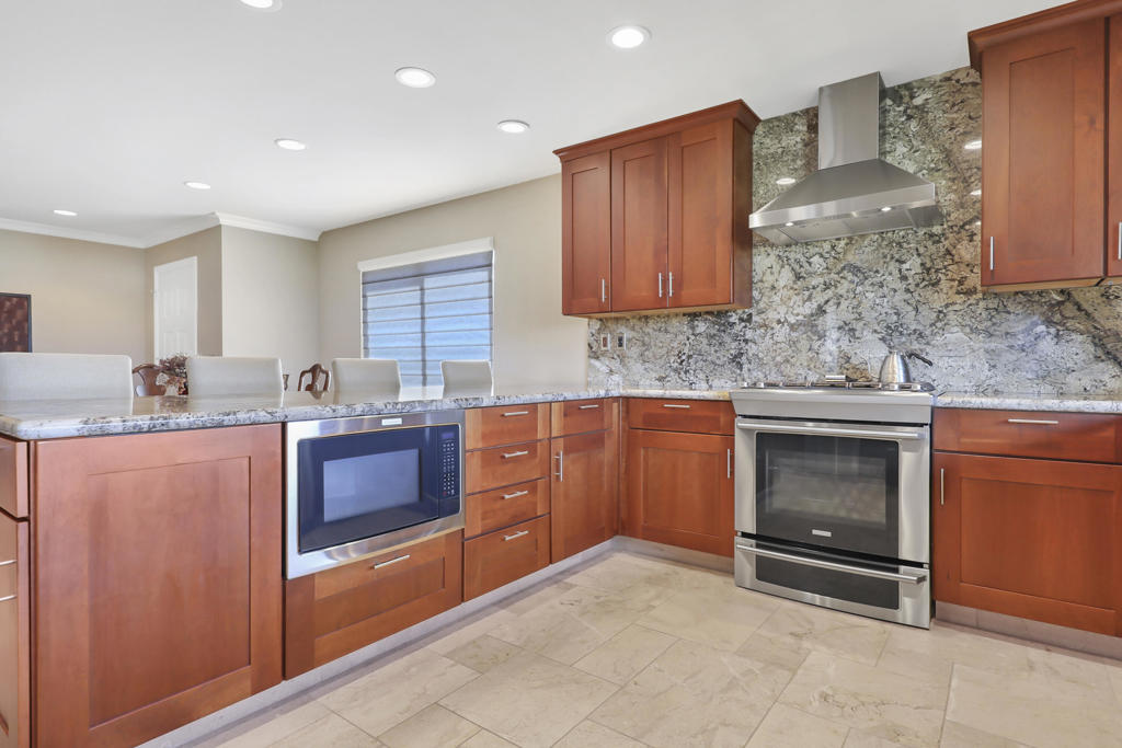 MLS #219135926DA image #17