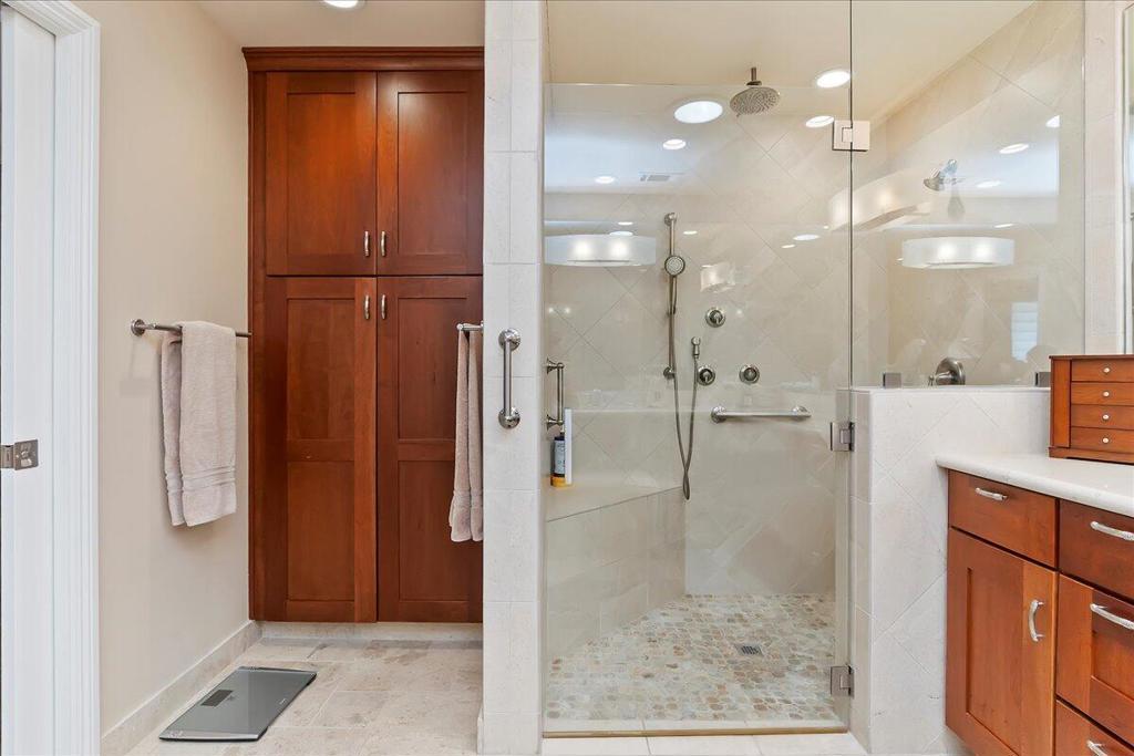 MLS #219135926DA image #32