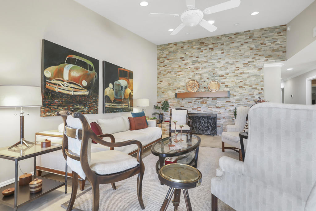 MLS #219135926DA image #5