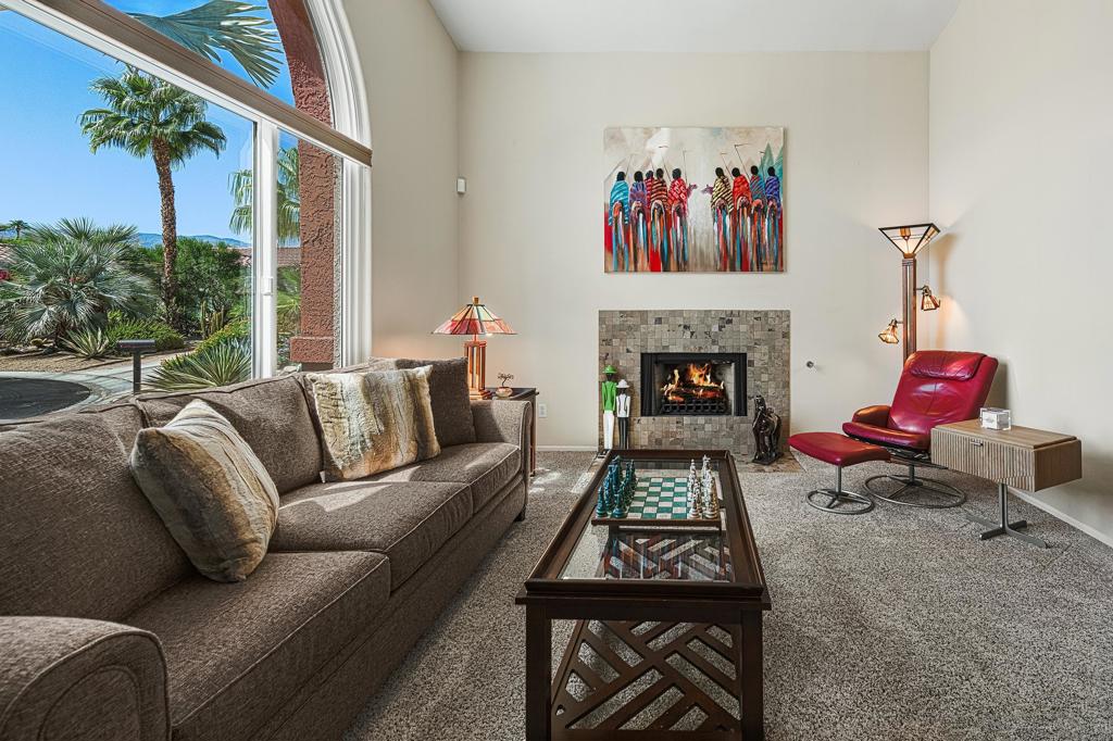 MLS #219135927PS image #2