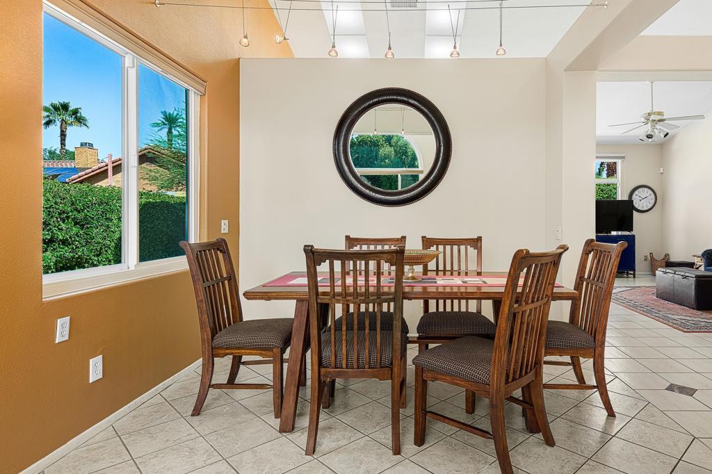 MLS #219135927PS image #4