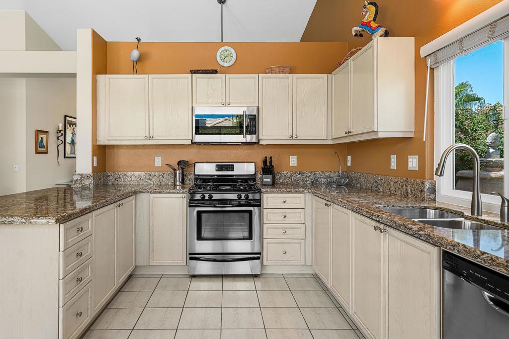 MLS #219135927PS image #9